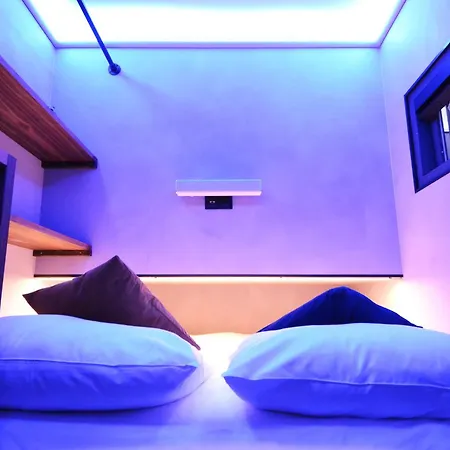 The Hyve Capsule Amsterdam