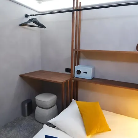 The Hyve Capsule Amsterdam