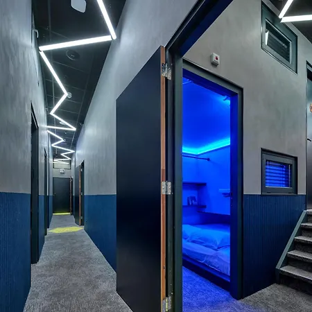 Capsule hotel The Hyve Capsule