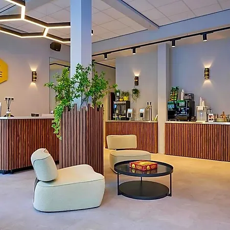The Hyve Capsule Amsterdam Hotel Amsterdam