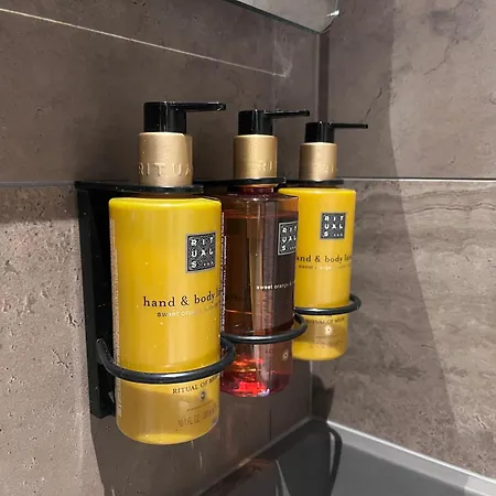 Vandrarhem The Hyve Capsule Amsterdam