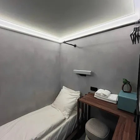 The Hyve Capsule *